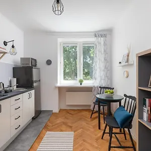 rent-like-home-bonifraterska-15.warsawhotelspoland.com/